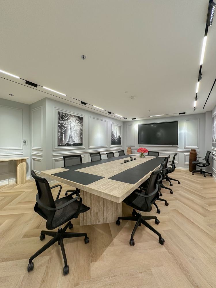 Oh My Desk Design District (d3)